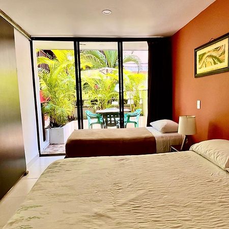 Casa Kiwi Hostel Medellín Dış mekan fotoğraf