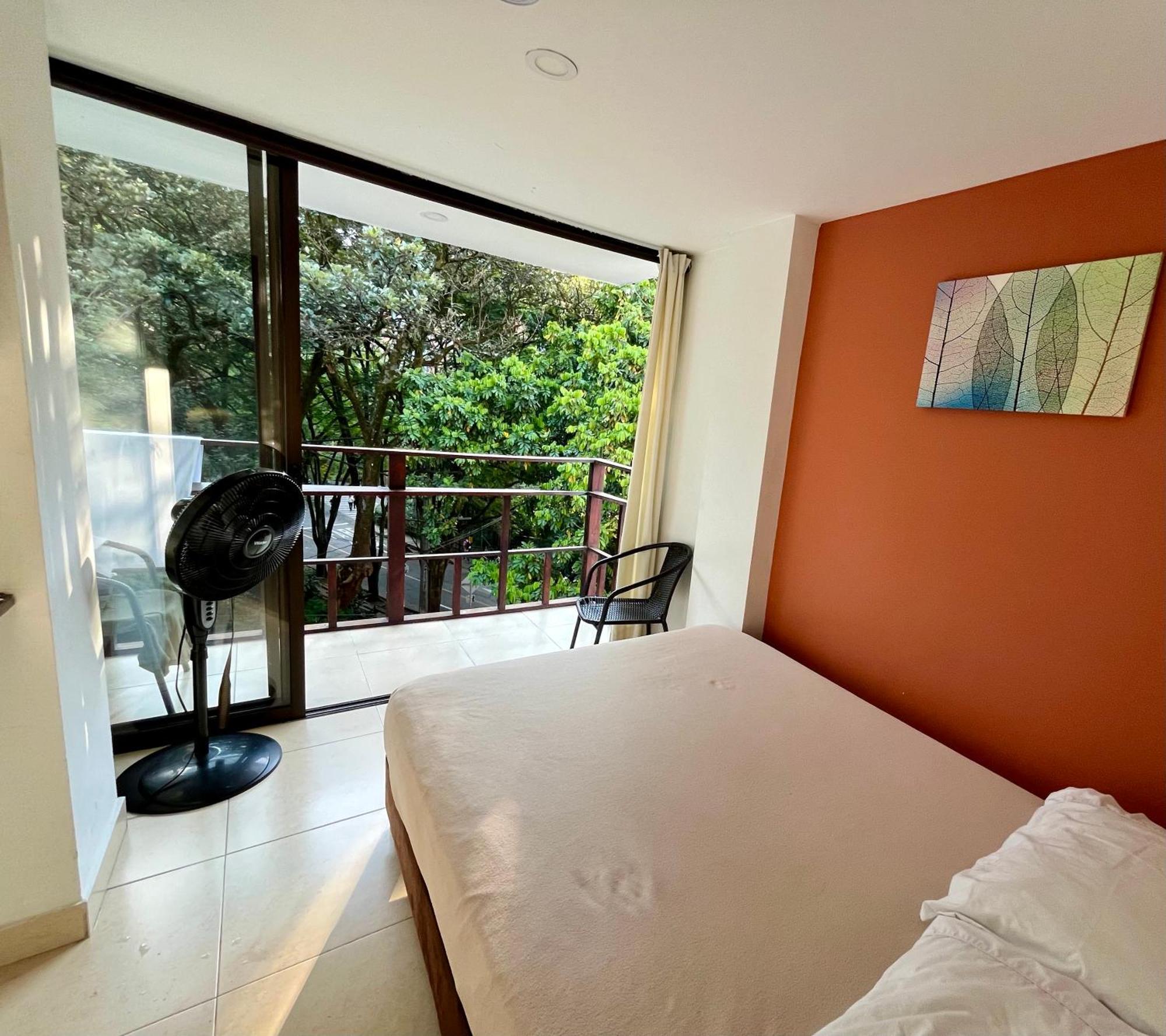 Casa Kiwi Hostel Medellín Dış mekan fotoğraf
