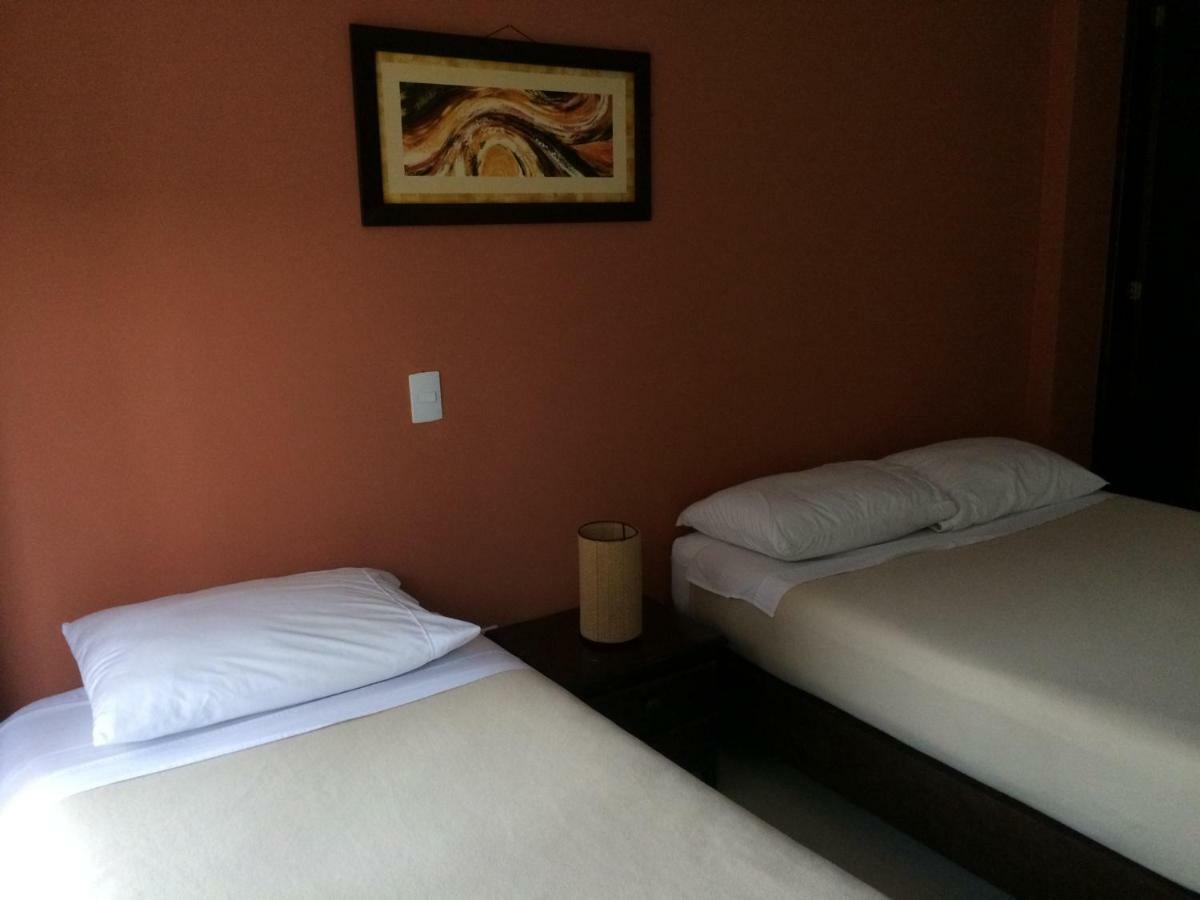 Casa Kiwi Hostel Medellín Oda fotoğraf